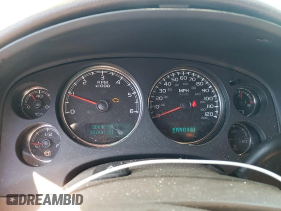 2007 GMC Yukon SLT with VIN 1GKFC13027R299200, listed as a Copart auction lot 74998744 with 301,803 mi miles and Salvage Title. Bid and sale history available at carsss.com. Image 9.