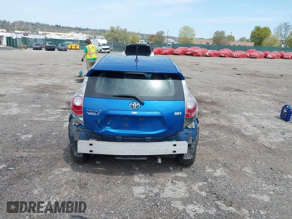 2014 Toyota Prius One with VIN JTDKDTB33E1565723, listed as a IAAI auction lot 42070826 with 145,811 mi miles and . Bid and sale history available at DreamBid. Image 17.