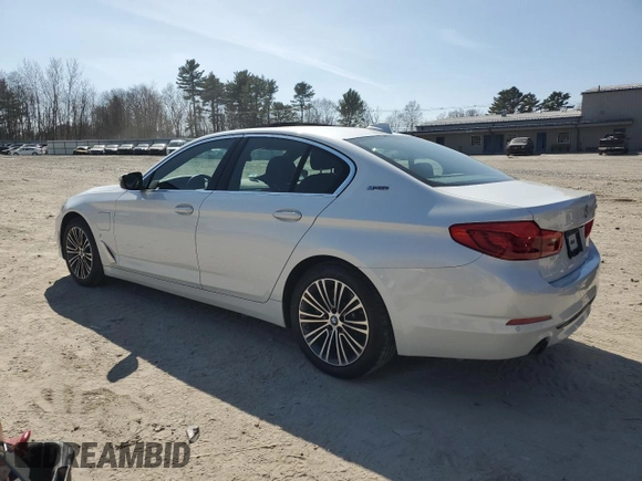 2019 BMW 5 Series 530e xDrive with VIN WBAJB1C5XKB377094, listed as a Copart auction lot 49153035 with 53,370 mi miles and Clean title. Bid and sale history available at DreamBid. Image 2.