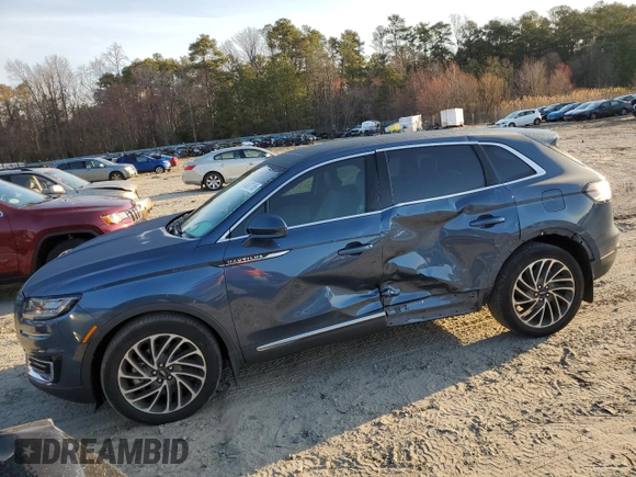 2019 Lincoln Nautilus Select z VIN 2LMPJ8K96KBL60848, wystawiony jako Copart lot #48367105 z przebiegiem 41 145 mil mil oraz Szkoda całkowita • Salvage title. Historia ofert i sprzedaży dostępna na DreamBid. Obrazek 1.
