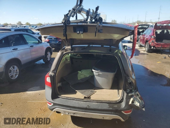 2013 Volvo XC70 T6 with VIN YV4902BZ1D1151232, listed as a Copart auction lot 48336725 with 109,727 mi miles and Salvage Title. Bid and sale history available at DreamBid. Image 6.