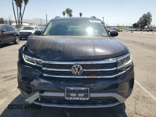 2022 Volkswagen Atlas SE with VIN 1V2JR2CA4NC515503, listed as a Copart auction lot 57898755 with 27,023 mi miles and Salvage title. Bid and sale history available at DreamBid. Image 5.