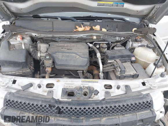 2006 Chevrolet Equinox LS with VIN 2CNDL13F166031428, listed as a IAAI auction lot 41614986 with 188,971 mi miles. Bid and sale history available at carsss.com. Image 10.