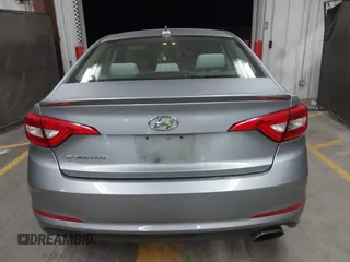 2017 Hyundai Sonata SE with VIN 5NPE24AFXHH489693, listed as a IAAI auction lot 41478117 with 115,043 mi miles. Bid and sale history available at carsss.com. Image 16.