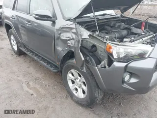 2017 Toyota 4Runner SR5 with VIN JTEBU5JR3H5421146, listed as a IAAI auction lot 41638609 with 101,535 mi miles. Bid and sale history available at carsss.com. Image 6.