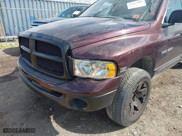 2005 Dodge Ram 1500 SLT with VIN 1D7HA18DX5J572228, listed as a IAAI auction lot 41765807 with 264,295 mi miles. Bid and sale history available at carsss.com. Image 6.