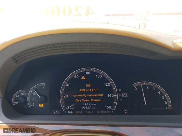 2007 Mercedes-Benz S-Class 5.5L V8 with VIN WDDNG71X27A082359, listed as a IAAI auction lot 42006249 with 90,527 mi miles. Bid and sale history available at carsss.com. Image 7.