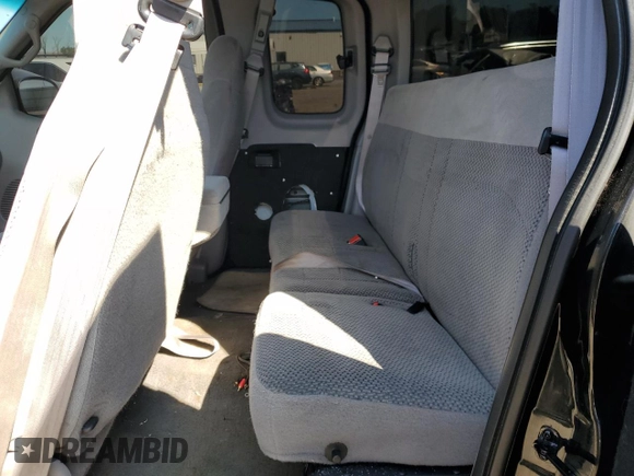 1999 Ford F-150 XL с VIN 2FTRX08L4XCA00426, выставлен на аукционе Copart как лот 68354464 с пробегом 157 539 миль миль и Списание • Salvage title. История ставок и продаж доступна на DreamBid. Изображение 10.