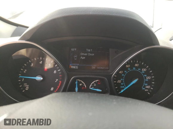 2016 Ford Escape SE z VIN 1FMCU0G99GUC07099, wystawiony jako Copart lot #54575115 z przebiegiem 86 623 mil mil oraz Szkoda całkowita • Salvage title. Historia ofert i sprzedaży dostępna na DreamBid. Obrazek 9.