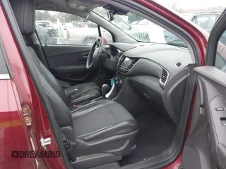 2017 Chevrolet Trax LT with VIN 3GNCJLSB3HL159787, listed as a IAAI auction lot 41450041 with 147,972 mi miles. Bid and sale history available at carsss.com. Image 5.