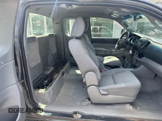 2010 Toyota Tacoma with VIN 5TEUX4EN9AZ726630, listed as a Copart auction lot 62417735 with 211,445 mi miles and Clean title. Bid and sale history available at DreamBid. Image 6.