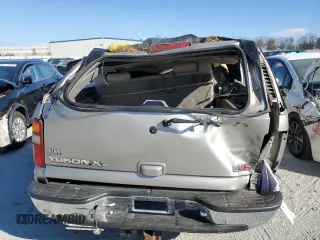 2002 GMC Yukon XL SLT with VIN 3GKFK16Z52G141925, listed as a Copart auction lot 83738594 with 0 mi miles and Salvage Title. Bid and sale history available at carsss.com. Image 6.