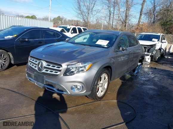 2018 Mercedes-Benz GLA with VIN WDCTG4GBXJJ369977, listed as a IAAI auction lot 41067295 with 90,798 mi miles. Bid and sale history available at carsss.com. Image 2.