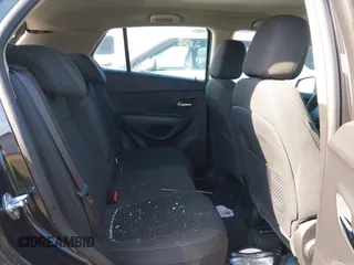 2015 Chevrolet Trax LS with VIN KL7CJKSB9FB080154, listed as a IAAI auction lot 41983131 with 36,773 mi miles. Bid and sale history available at carsss.com. Image 8.