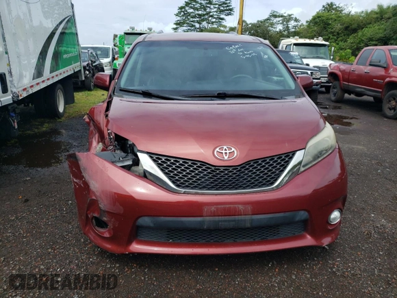 2016 Toyota Sienna SE with VIN 5TDXK3DC6GS737502, listed as a Copart auction lot 57361275 with 110,512 mi miles and Salvage title. Bid and sale history available at DreamBid. Image 5.