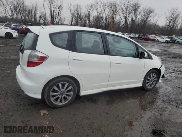 2013 Honda Fit Sport с VIN JHMGE8H53DC039134, выставлен на аукционе Copart как лот 45926385 с пробегом 129 933 миль миль и Списание • Salvage title. История ставок и продаж доступна на DreamBid. Изображение 3.