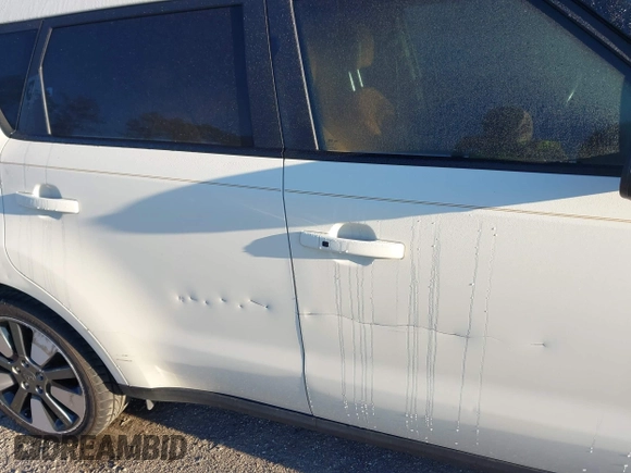 2016 Kia Soul ! with VIN KNDJX3A5XG7316891, listed as a IAAI auction lot 41832397 with 161,262 mi miles. Bid and sale history available at carsss.com. Image 6.