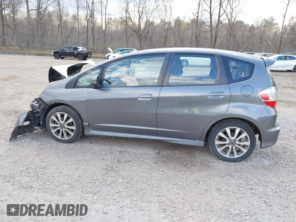 2013 Honda Fit Sport with VIN JHMGE8H54DC060946, listed as a IAAI auction lot 42095655 with 117,729 mi miles. Bid and sale history available at carsss.com. Image 14.