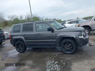 2015 Jeep Patriot Sport z VIN 1C4NJPBA9FD209708, wystawiony jako IAAI lot #41884875 z przebiegiem 201 699 mil mil oraz . Historia ofert i sprzedaży dostępna na DreamBid. Obrazek 13.