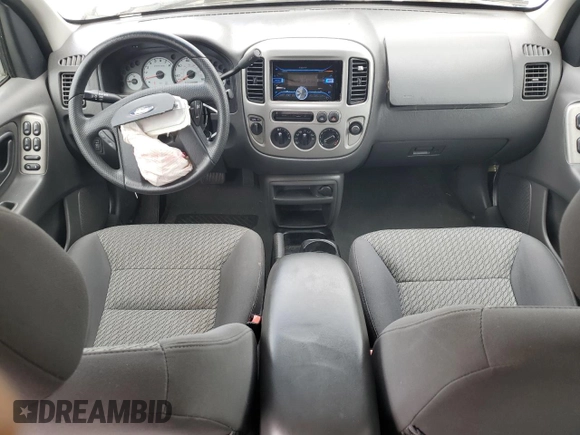 2004 Ford Escape XLT с VIN 1FMCU93124DA15295, выставлен на аукционе Copart как лот 72222414 с пробегом 77 496 миль миль и Списание • Salvage title. История ставок и продаж доступна на DreamBid. Изображение 8.