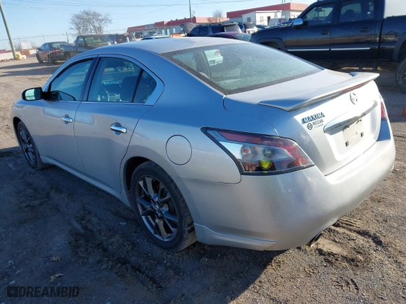 2012 Nissan Maxima 3.5 SV with VIN 1N4AA5AP6CC806217, listed as a IAAI auction lot 41752048 with 140,711 mi miles. Bid and sale history available at carsss.com. Image 3.