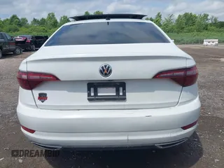 2020 Volkswagen Jetta S с VIN 3VWN57BUXLM036499, выставлен на аукционе IAAI как лот 42554913 с пробегом 110 621 миль миль и . История ставок и продаж доступна на DreamBid. Изображение 17.