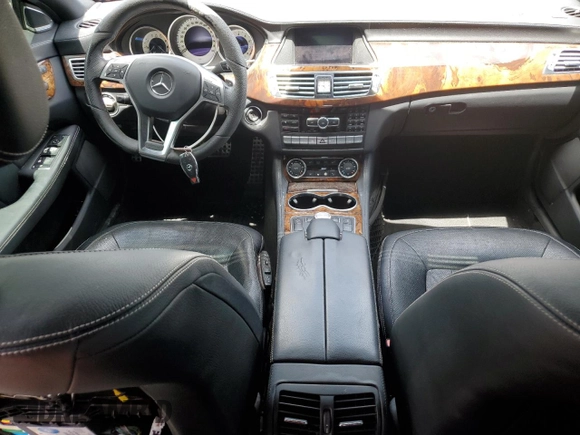 2014 Mercedes-Benz CLS 550 с VIN WDDLJ7DB4EA124973, выставлен на аукционе Copart как лот 60660305 с пробегом 138 890 миль миль и Списание • Salvage title. История ставок и продаж доступна на DreamBid. Изображение 8.
