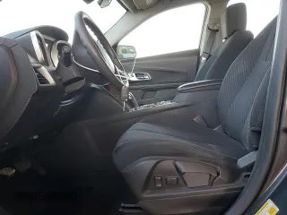 2014 Chevrolet Equinox LS z VIN 2GNALAEK6E6126476, wystawiony jako Copart lot #52049005 z przebiegiem 121 980 mil mil oraz Szkoda całkowita • Salvage title. Historia ofert i sprzedaży dostępna na DreamBid. Obrazek 7.