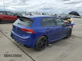 2023 Volkswagen Golf 20th Anniversary Edition z VIN WVWBB7CD2PW193219, wystawiony jako Copart lot #43662055 z przebiegiem 4 246 mil mil oraz Szkoda całkowita • Salvage title. Historia ofert i sprzedaży dostępna na DreamBid. Obrazek 3.