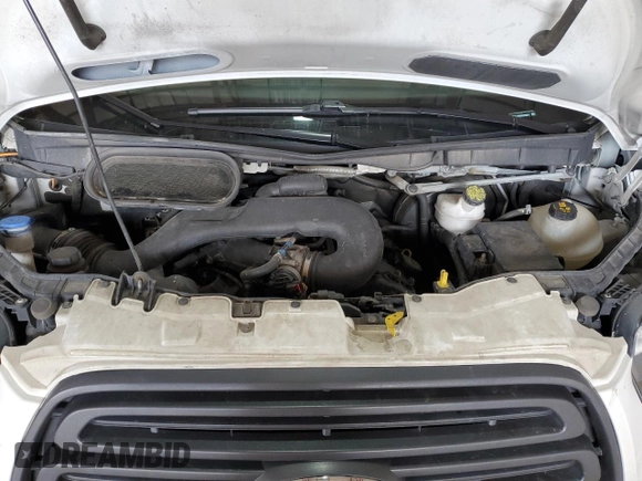 2019 Ford Transit z VIN 1FTYE1YMXKKB70973, wystawiony jako Copart lot #50938595 z przebiegiem 181 879 mil mil oraz Szkoda całkowita • Salvage title. Historia ofert i sprzedaży dostępna na DreamBid. Obrazek 12.