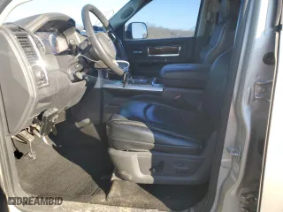 2009 Dodge Ram 1500 Laramie with VIN 1D3HV13T99J525590, listed as a Copart auction lot 89156725 with 133,873 mi miles and Salvage Title. Bid and sale history available at carsss.com. Image 7.