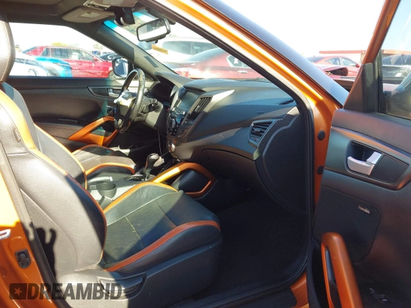 2016 Hyundai Veloster Turbo with VIN KMHTC6AE6GU258636, listed as a IAAI auction lot 42228564 with 92,058 mi miles and . Bid and sale history available at DreamBid. Image 5.