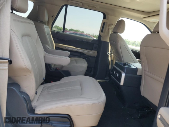 2024 Ford Expedition Max Limited with VIN 1FMJK2A80REA32893, listed as a Copart auction lot 62493855 with 32,254 mi miles and Non repairable. Bid and sale history available at DreamBid. Image 11.