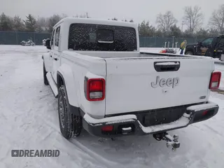 2023 Jeep Gladiator Overland z VIN 1C6HJTFG6PL544489, wystawiony jako IAAI lot #41311654 z przebiegiem 37 630 mil mil oraz . Historia ofert i sprzedaży dostępna na DreamBid. Obrazek 3.