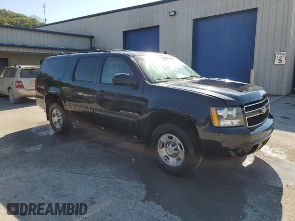 2013 Chevrolet Suburban with VIN 1GNWKMEG8DR213398, listed as a Copart auction lot 75192044 with 160,035 mi miles and Salvage title. Bid and sale history available at DreamBid. Image 4.