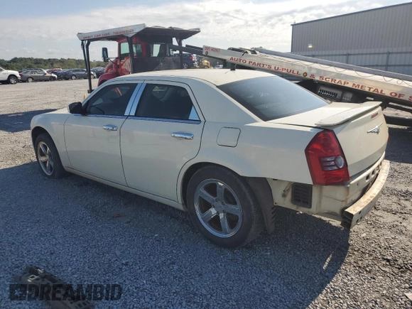 2008 Chrysler 300 LX with VIN 2C3KA43R08H188778, listed as a Copart auction lot 72381064 with 234,404 mi miles and Salvage Title. Bid and sale history available at carsss.com. Image 2.