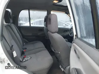 2004 Chevrolet Tracker z VIN 2CNBE134946916733, wystawiony jako IAAI lot #42436659 z przebiegiem 252 417 mil mil oraz . Historia ofert i sprzedaży dostępna na DreamBid. Obrazek 8.