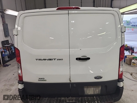 2020 Ford Transit Cargo with VIN 1FTBR2YG2LKA35840, listed as a IAAI auction lot 42631321 with 190,131 mi miles and . Bid and sale history available at DreamBid. Image 34.