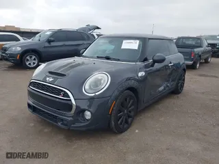 2014 MINI Cooper Hardtop S with VIN WMWXM7C51ET926588, listed as a IAAI auction lot 41808120 with NaN miles. Bid and sale history available at carsss.com. Image 2.