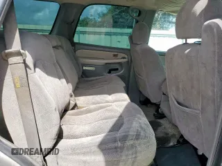 2002 Chevrolet Tahoe LS z VIN 1GNEC13V92R136479, wystawiony jako Copart lot #59803055 z przebiegiem 165 718 mil mil oraz Czysty tytuł • Clean title. Historia ofert i sprzedaży dostępna na DreamBid. Obrazek 11.
