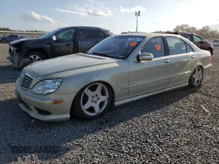 2004 Mercedes-Benz S with VIN WDBNG76J54A402895, listed as a Copart auction lot 74295774 with Not Provided miles and Salvage Title. Bid and sale history available at DreamBid. Image 1.