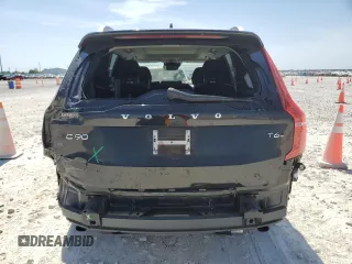 2017 Volvo XC90 Momentum z VIN YV4A22PK5H1128206, wystawiony jako Copart lot #52108315 z przebiegiem 69 510 mil mil oraz Szkody całkowita. Historia ofert i sprzedaży dostępna na DreamBid. Obrazek 6.