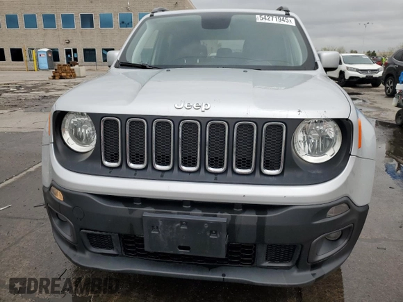 2018 Jeep Renegade Latitude with VIN ZACCJBBB9JPH04066, listed as a Copart auction lot 54271945 with 153,372 mi miles and Salvage Title. Bid and sale history available at carsss.com. Image 5.