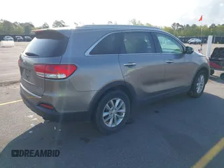 2018 Kia Sorento LX V6 with VIN 5XYPGDA51JG376682, listed as a IAAI auction lot 41914856 with 116,428 mi miles. Bid and sale history available at carsss.com. Image 4.