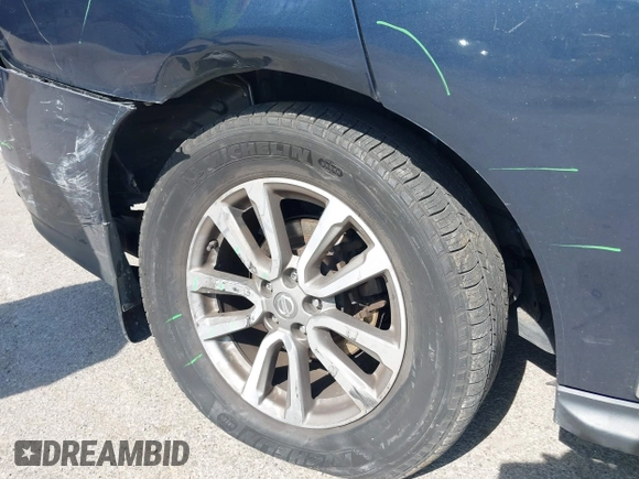 2014 Nissan Pathfinder SV with VIN 5N1AR2MM6EC684928, listed as a IAAI auction lot 42065915 with 46,029 mi miles. Bid and sale history available at carsss.com. Image 6.