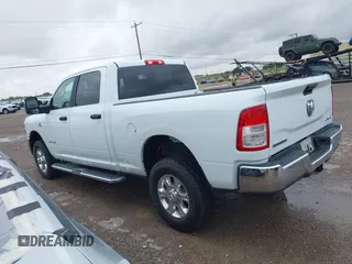 2024 Ram 2500 Big Horn with VIN 3C6UR5DL1RG233118, listed as a IAAI auction lot 42635680 with 46,755 mi miles and . Bid and sale history available at DreamBid. Image 14.
