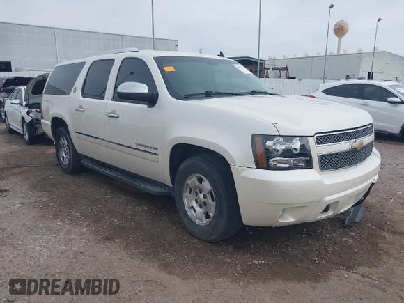 2010 Chevrolet Suburban LTZ with VIN 1GNUCKE03AR248244, listed as a IAAI auction lot 41677238 with 184,698 mi miles. Bid and sale history available at carsss.com. Image 1.