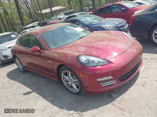 2012 Porsche Panamera S with VIN WP0AB2A75CL062146, listed as a IAAI auction lot 41957964 with 106,640 mi miles. Bid and sale history available at carsss.com. Image 1.