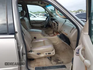 2001 Lincoln Navigator with VIN 5LMEU27R61LJ25426, listed as a IAAI auction lot 42455202 with 345,744 mi miles and . Bid and sale history available at DreamBid. Image 5.