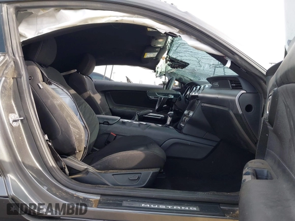 2022 Ford Mustang GT with VIN 1FA6P8CF2N5131421, listed as a IAAI auction lot 42047492 with 21,376 mi miles and . Bid and sale history available at DreamBid. Image 5.